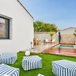 Casa de Férias Piscine Chauffee - Maison 6 Adultes 2 Enfants *